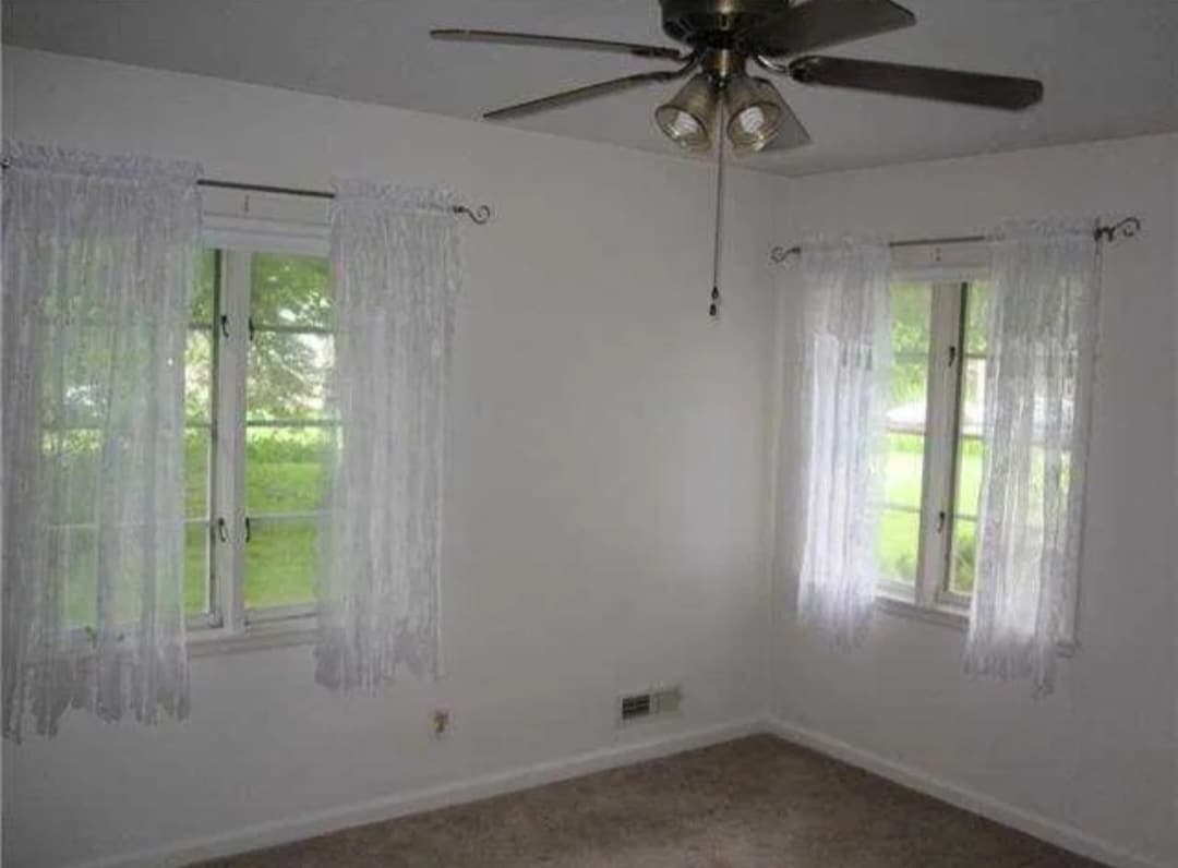 Building Photo - 2123 Eileen Rd