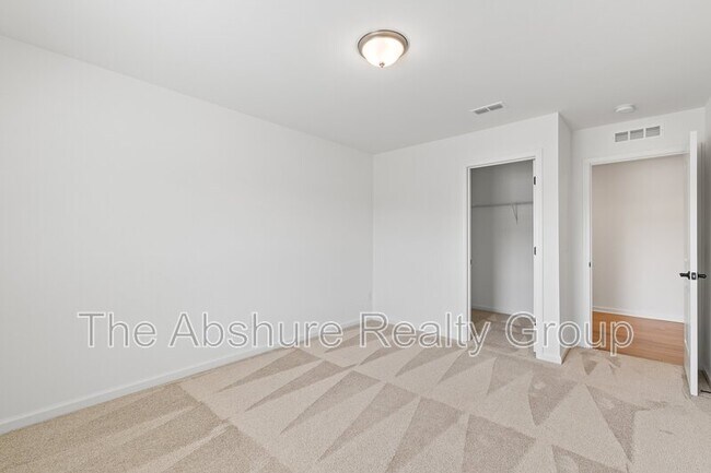 Building Photo - 7508 Frasier Fir Pl