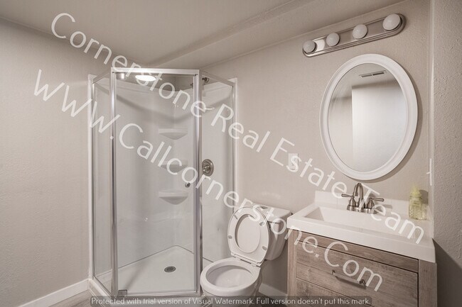 Building Photo - 7715 Chateau Ct