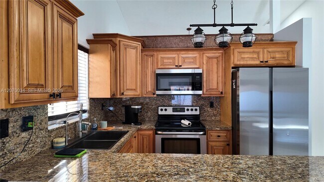 Building Photo - 11570 SW 144th Path