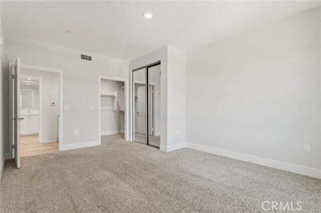 Building Photo - 10718 Acama St