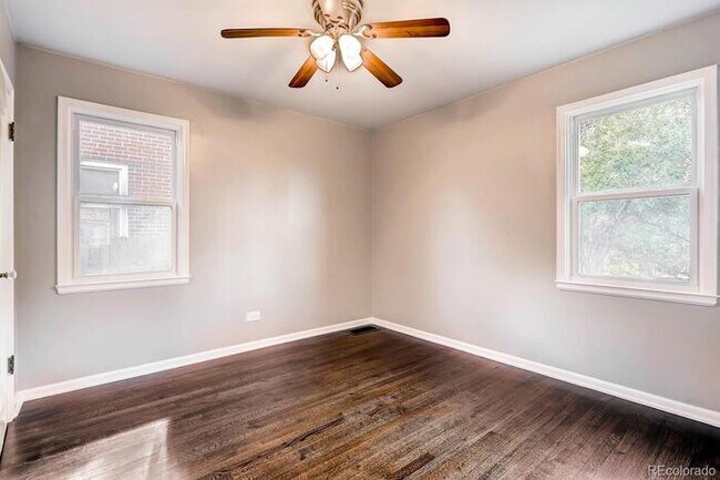 Building Photo - Beautiful Brick Bungalow near Denver Zoo and the Museum of Nature and Science!