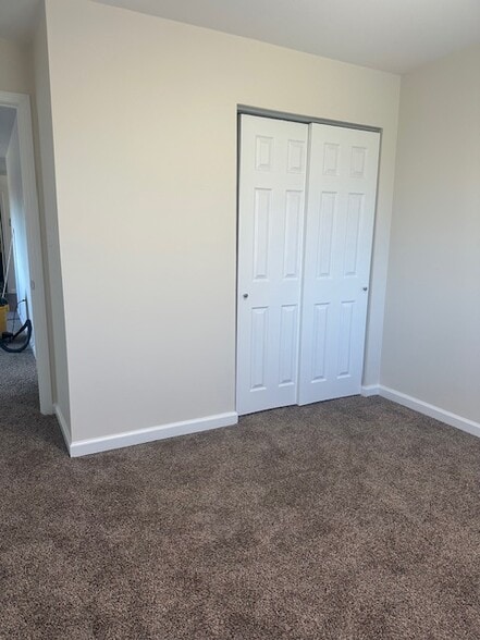 2nd Bdrm Closet - 403 County Line Rd