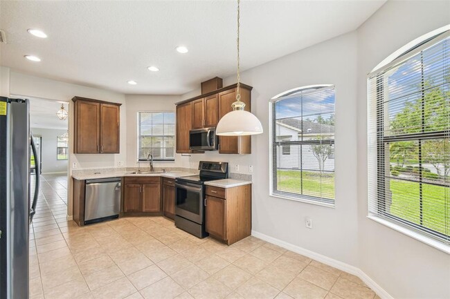 Building Photo - 829 Grand Canal Dr