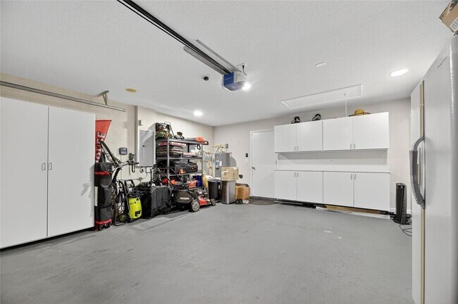 Building Photo - 12414 Cedarfield Dr