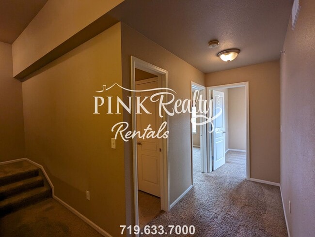 Building Photo - 2002 Phillips Alley