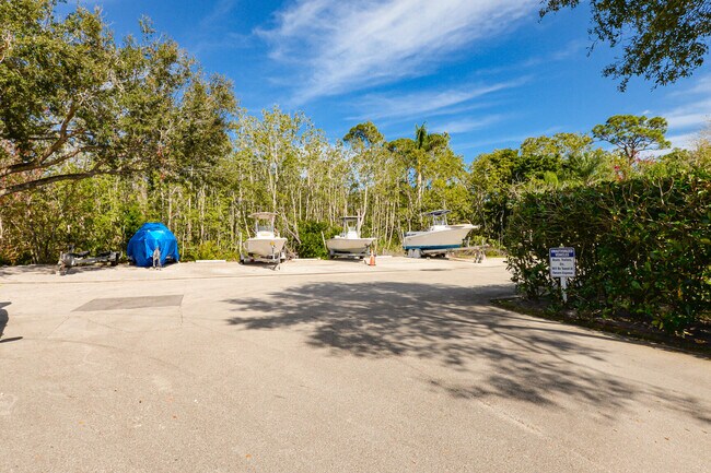 Building Photo - 2504 SE Anchorage Cove