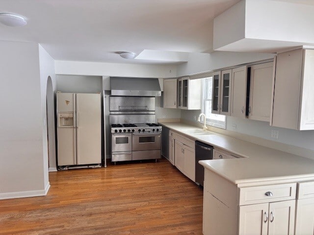 Building Photo - 330 E River Rd