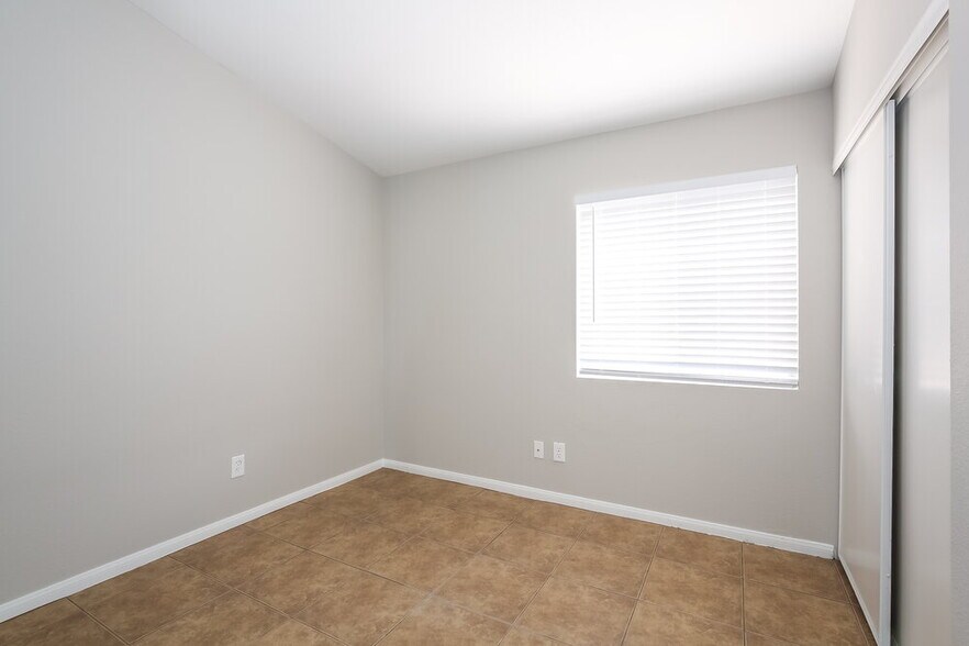 Building Photo - 364 Rancho Del Norte Dr