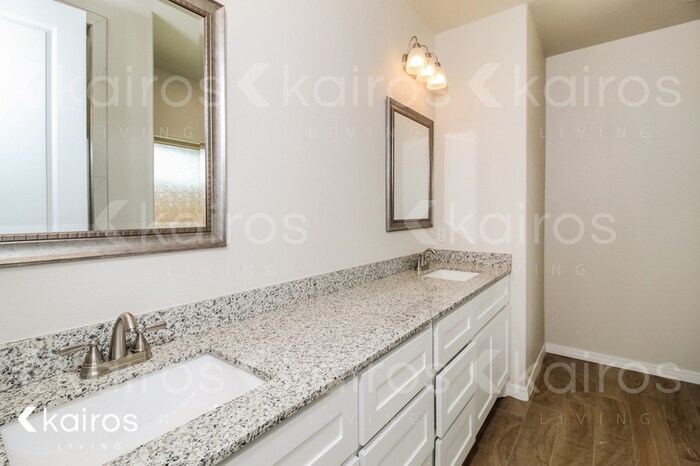 Building Photo - 2701 Atlanta Dr