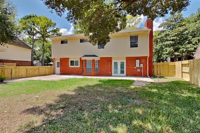 Building Photo - 16054 Pinyon Creek Dr