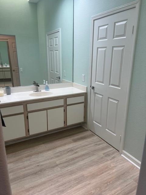 Building Photo - 37736 Breeze Way