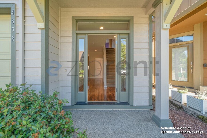 Building Photo - 4858 SE Vintage Pl