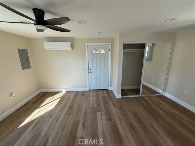 Building Photo - 735 N Bush St