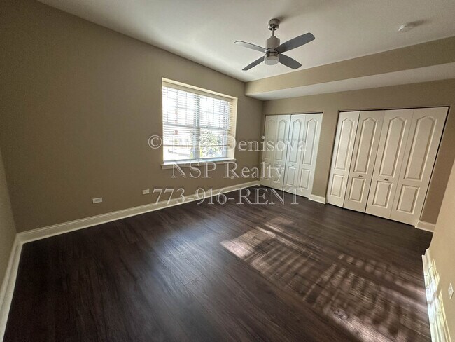 Building Photo - 1 Itasca Pl