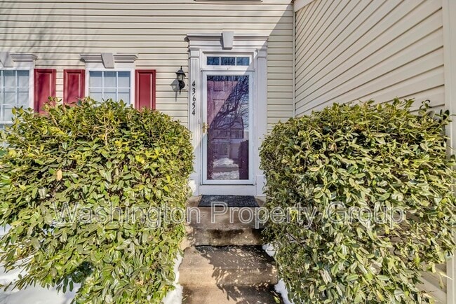 Building Photo - 43654 Kenai Ct