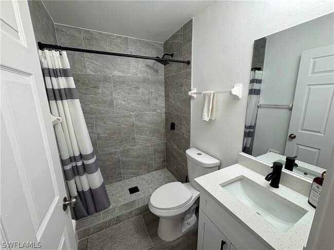 Building Photo - 6018 Lacota Ave