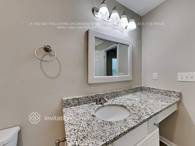 Building Photo - 3014 Lake Park Trail