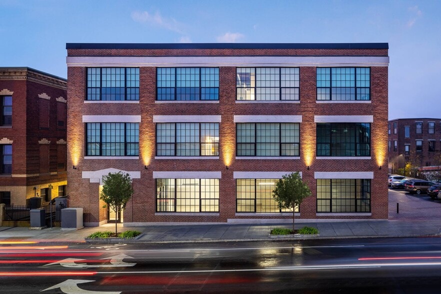 Primary Photo - The Graphic Lofts