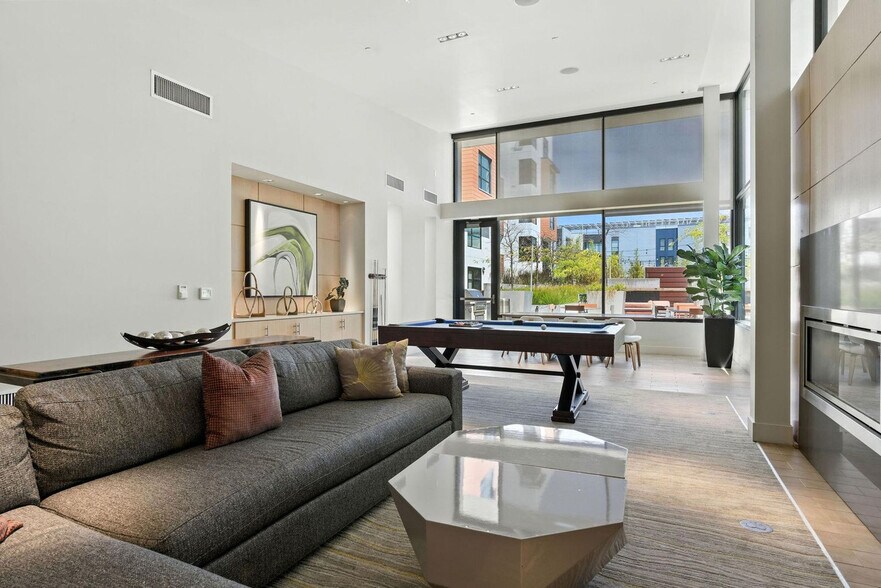 Building Photo - 1155 4th St