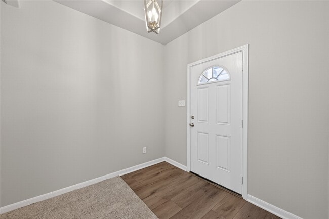 Building Photo - 2320 Cedar Pl Dr