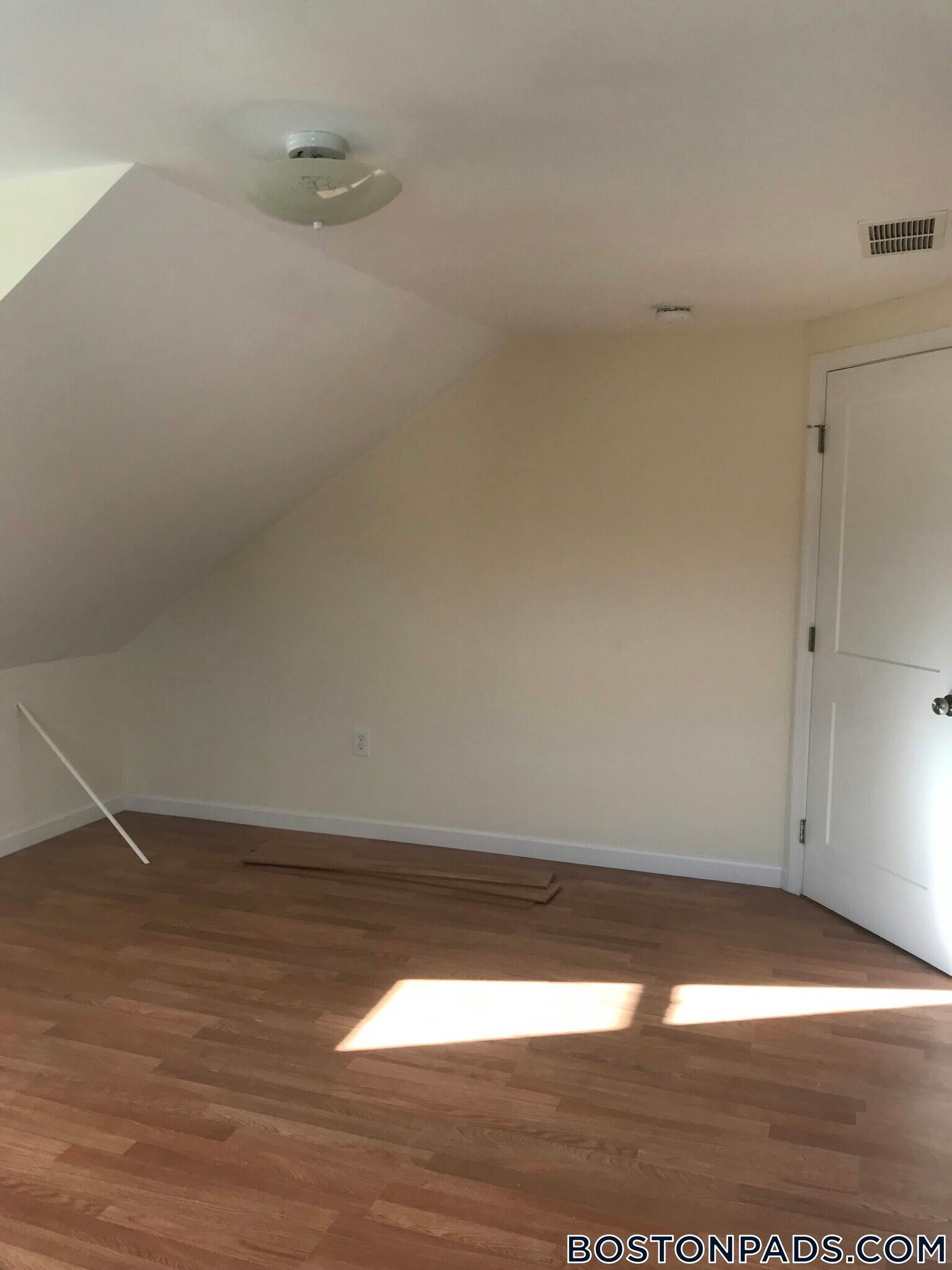 Building Photo - 20R Winship St