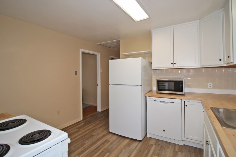 Building Photo - 322 Hays Rd