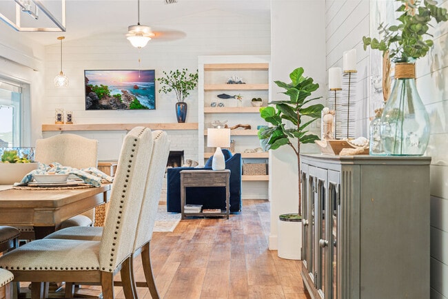 Building Photo - 6611 Surfside Blvd