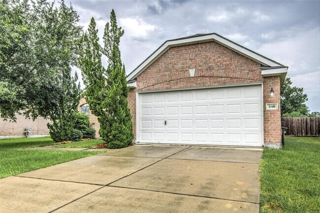 Building Photo - 518 Cedar Branch Dr