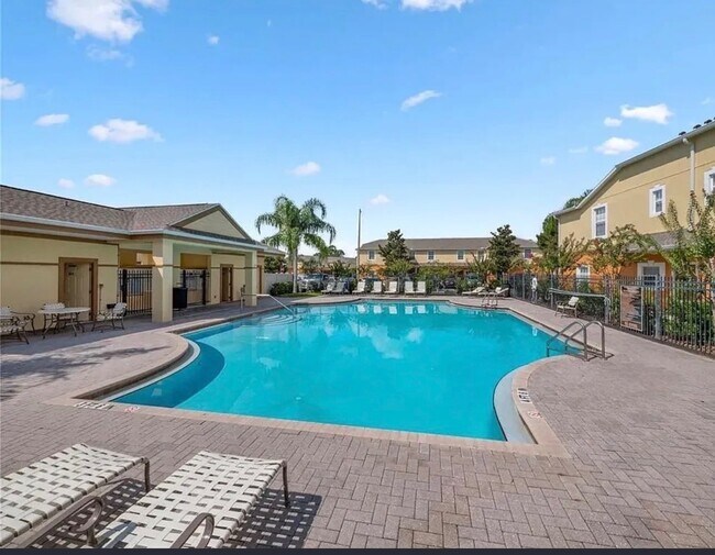 Building Photo - 4195 Winding Vine Dr