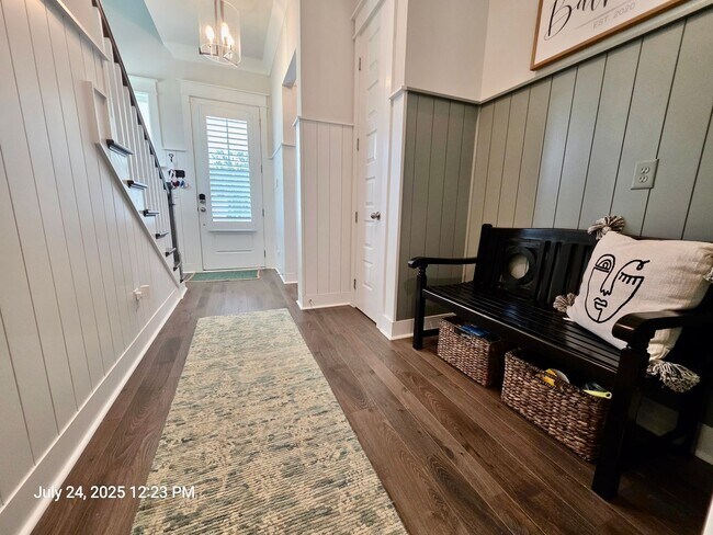 Building Photo - Like new 4 bedroom + loft - Stonoview - Jo...
