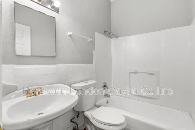 Building Photo - 9456 Calwood Dr