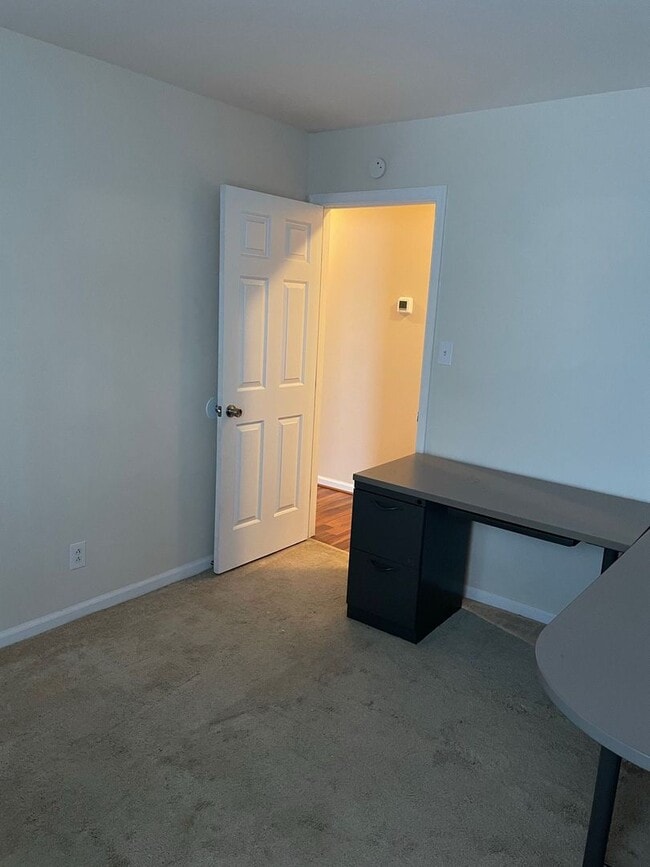 Building Photo - Charming 3-Bedroom Home with Garage in Virginia Beach