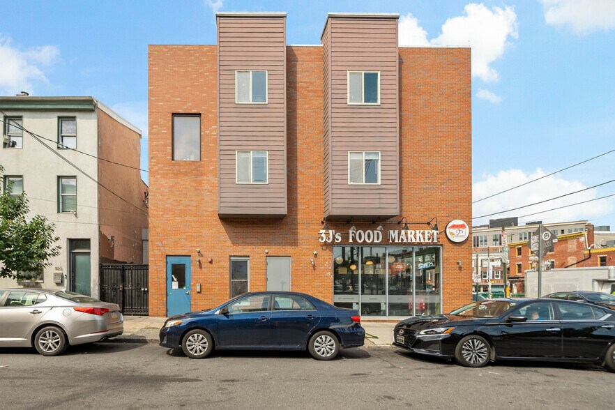Building Photo - 1140 Shackamaxon St