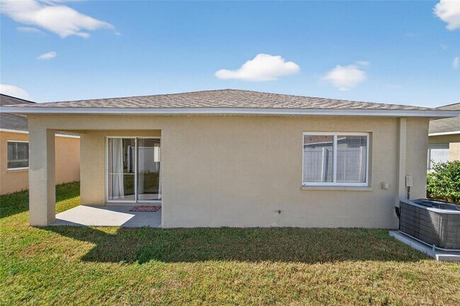 Building Photo - 11812 Lynmoor Dr