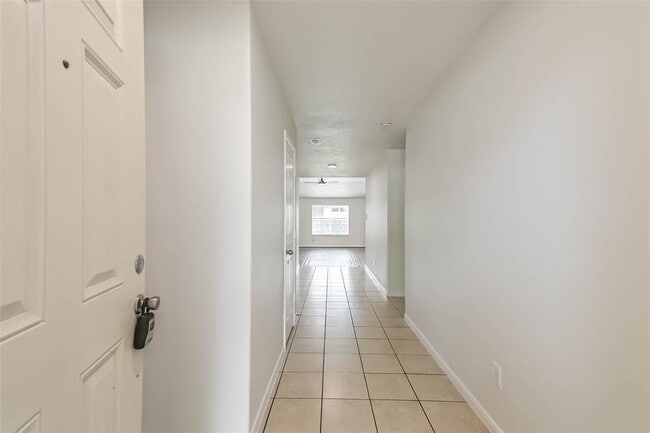 Building Photo - 3306 Barnes Ln