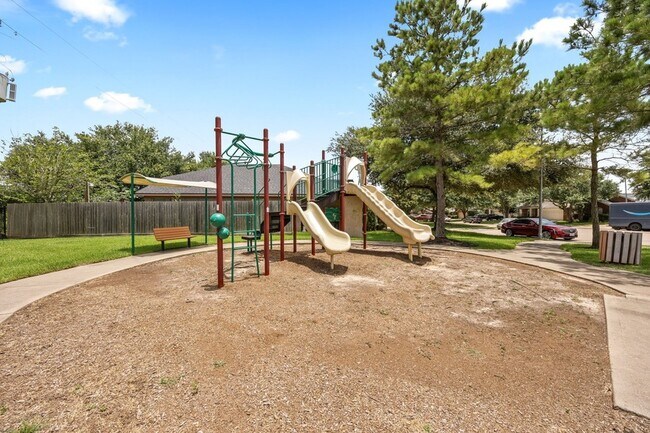 Building Photo - 25030 Emporia Point Ct