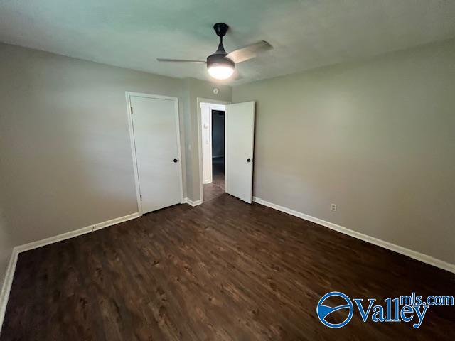 Building Photo - 909 Cooper Ln SW