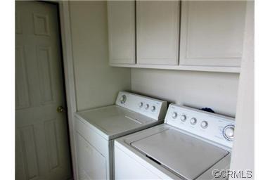 Building Photo - 1105 E Lomita Ave