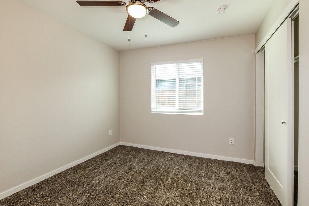 Building Photo - 8902 W Monroe St