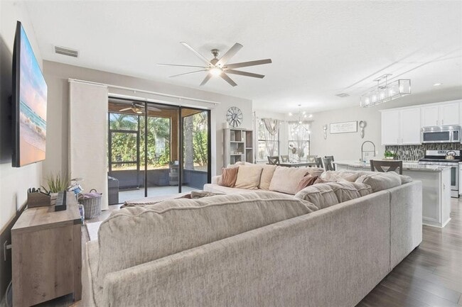 Building Photo - 119 Elissar Dr