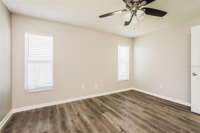 Building Photo - 619 Regency Way