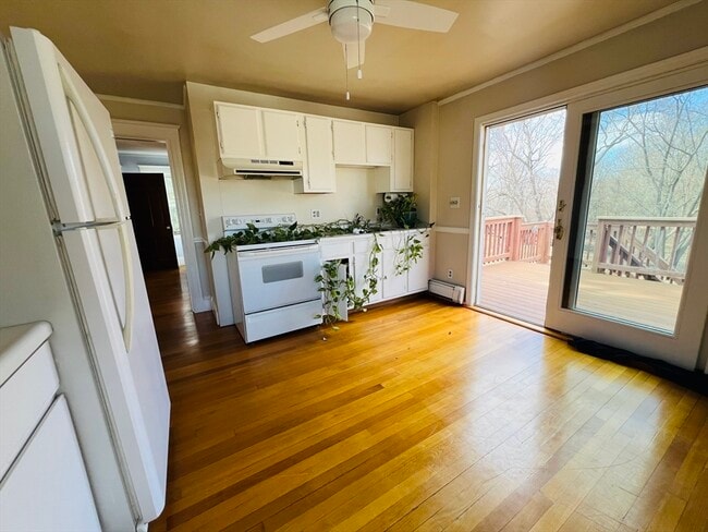 Building Photo - 3 Lynnfield St