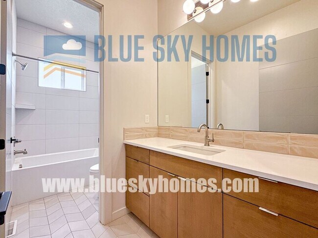 Building Photo - 4089 E Copper Point Dr