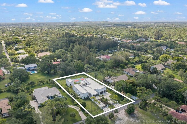 Building Photo - 6676 NW 66th Way