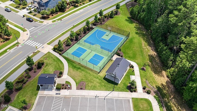 Building Photo - 3233 Retama Run