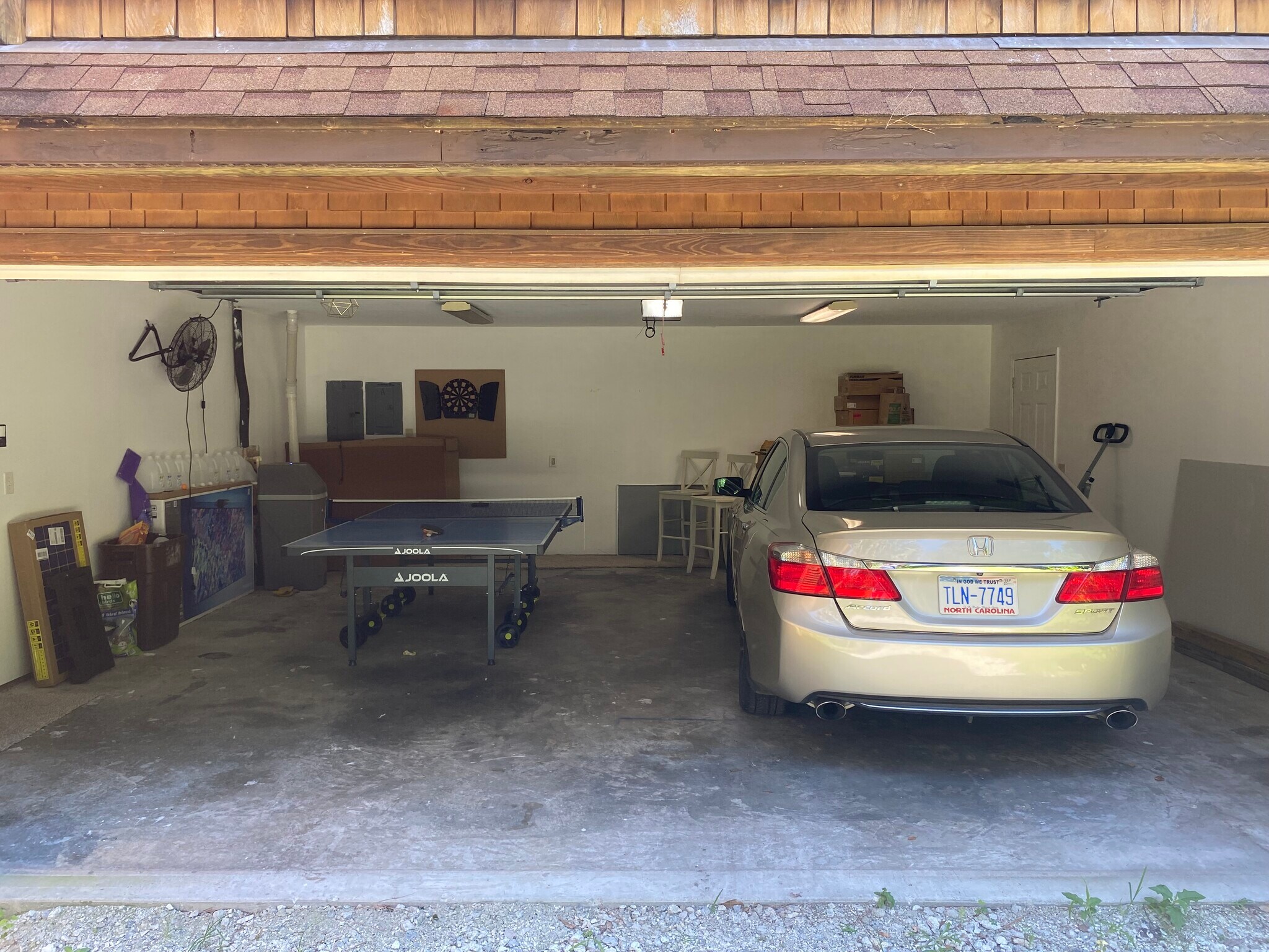Building Photo - 8228 Lantana Ln