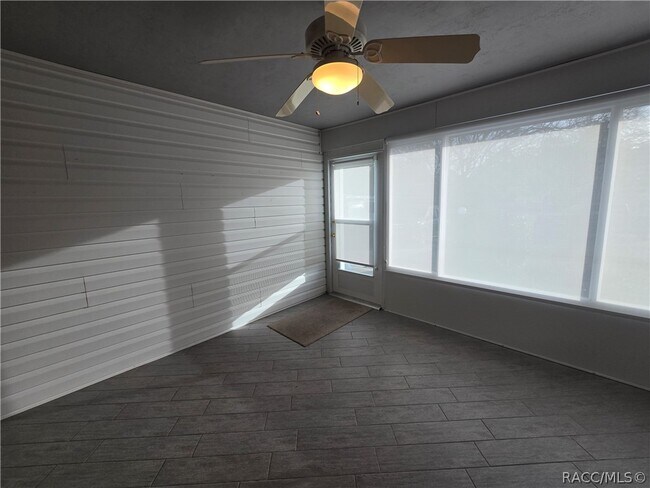 Building Photo - 2280 N Hardee Point