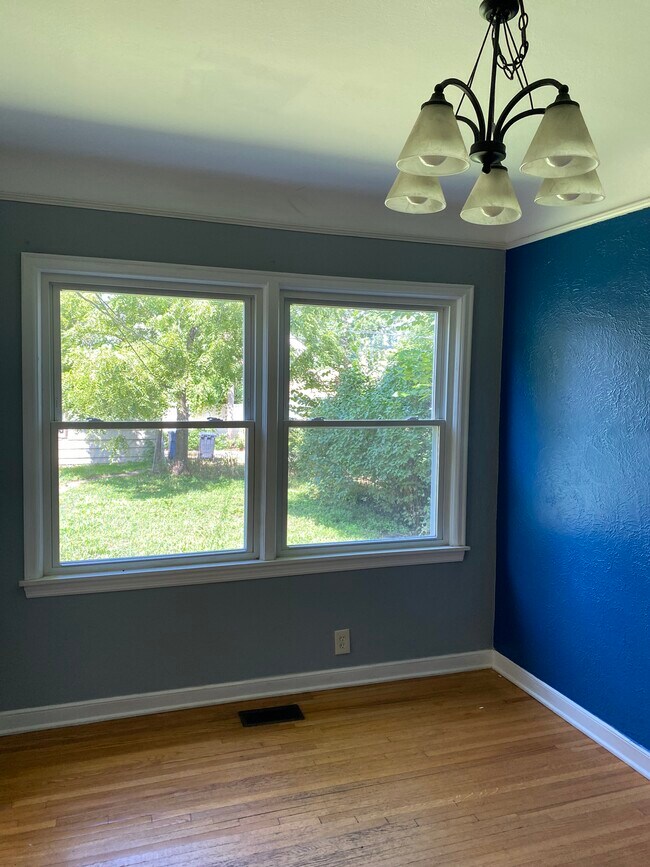 Living room open up to the dining room - 3915 Aldrich Ave N