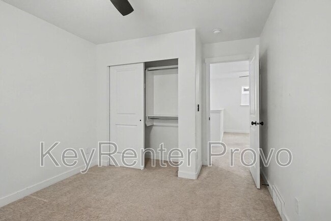 Building Photo - 4152 E Bonne Vista Dr